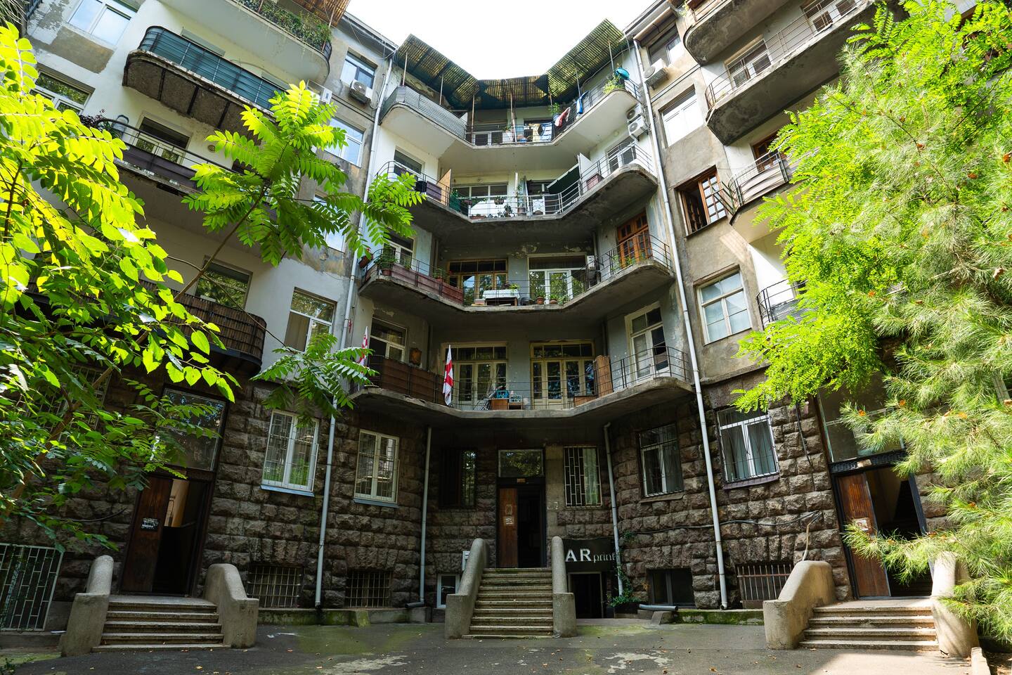 Historic Ruins - Rustaveli, Tbilisi Renovation 4 2b47b2a3-4fda-46b2-b84d-d5a15306eee0